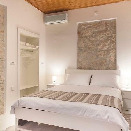 Apartamento Drio La Rena Pula Exterior foto